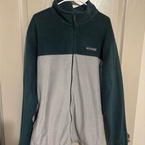 Columbia Men's Fleece Jacket - Dark Green and Light Gray